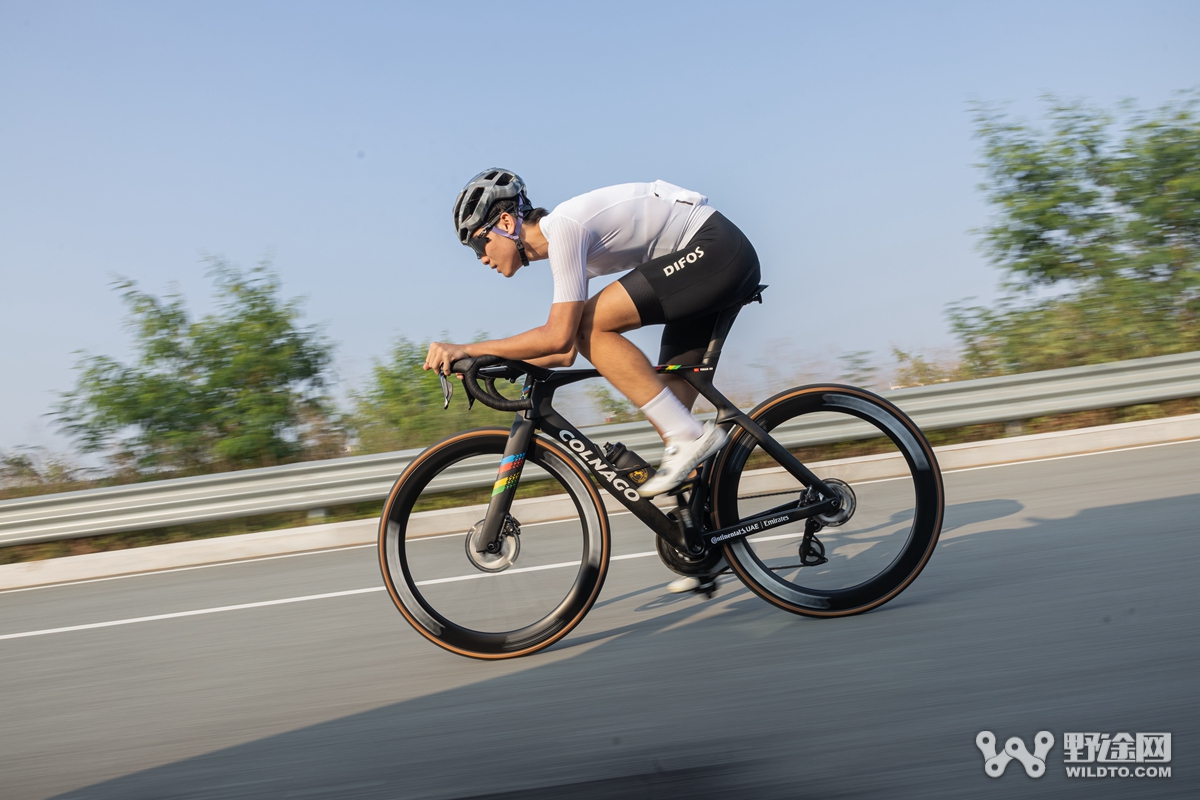 不止于限量！  环法车队同款 DT Swiss ARC 1100 55 轮组实测