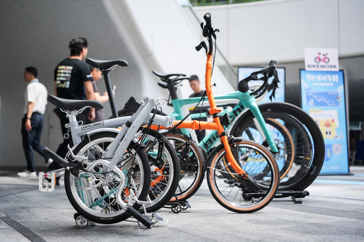BIKEWORKS 佰客屋 × 英雄联盟手游｜「骑者召唤 守护湿地」公益联动