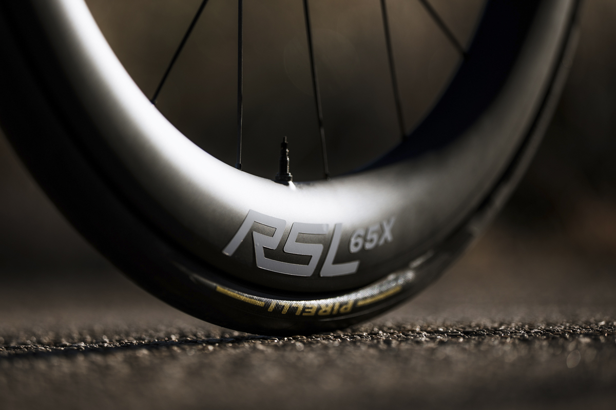 混合框高设计 Bontrager推出全新Aeolus RSL X公路轮组